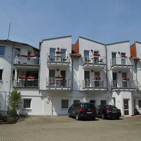 City 3*